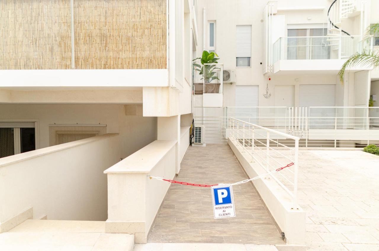 Apulialux Seaview Prestige Apt / Jacuzzi + Parking Apartamento Polignano a Mare Exterior foto